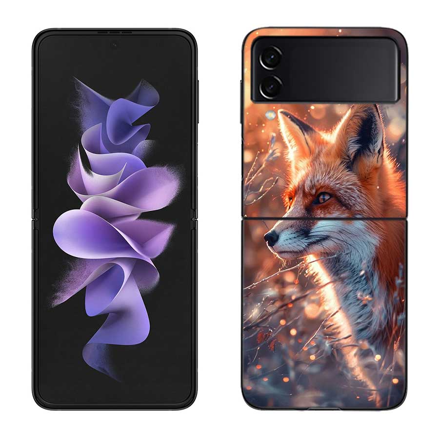 Red Fox Vulpes Phone Case For Samsung Z Flip 7 6 5G Galaxy Z Flip 5 4 3 Black Hard Cell Cover Luxury PC Shell Coque
