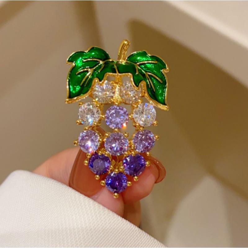 Broches de Uva Doces Brilhantes Para Mulheres Unisex Elegantes Acessórios de Corsage para Roupas Joias Versáteis para Festa Presentes para Amigos