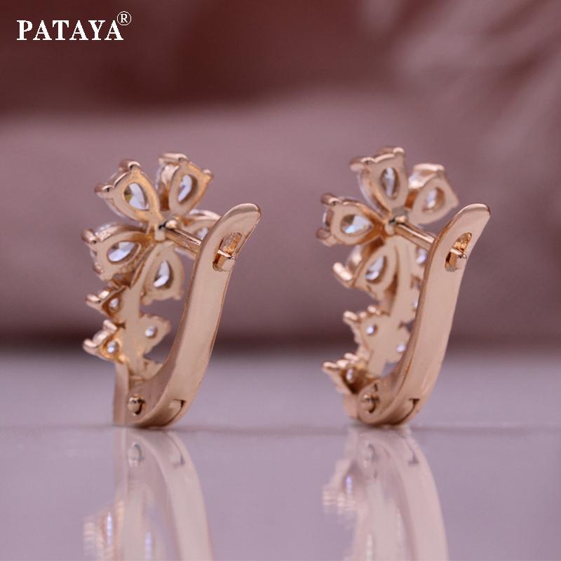 PATAYA Růžové zlaté náušnice ve stylu květu bílé umělé zirkony