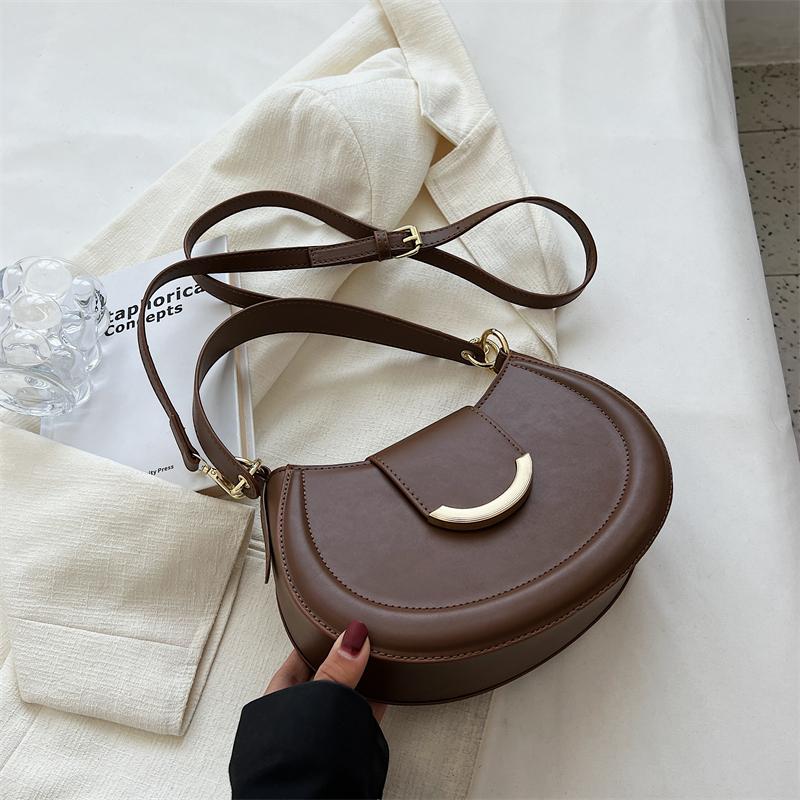 

Saddle Shoulder Bags For Women 2026 New Small Women Underarm Bag High Quality Leather Women s Crossbody Bags Handbags And Purses кавовий