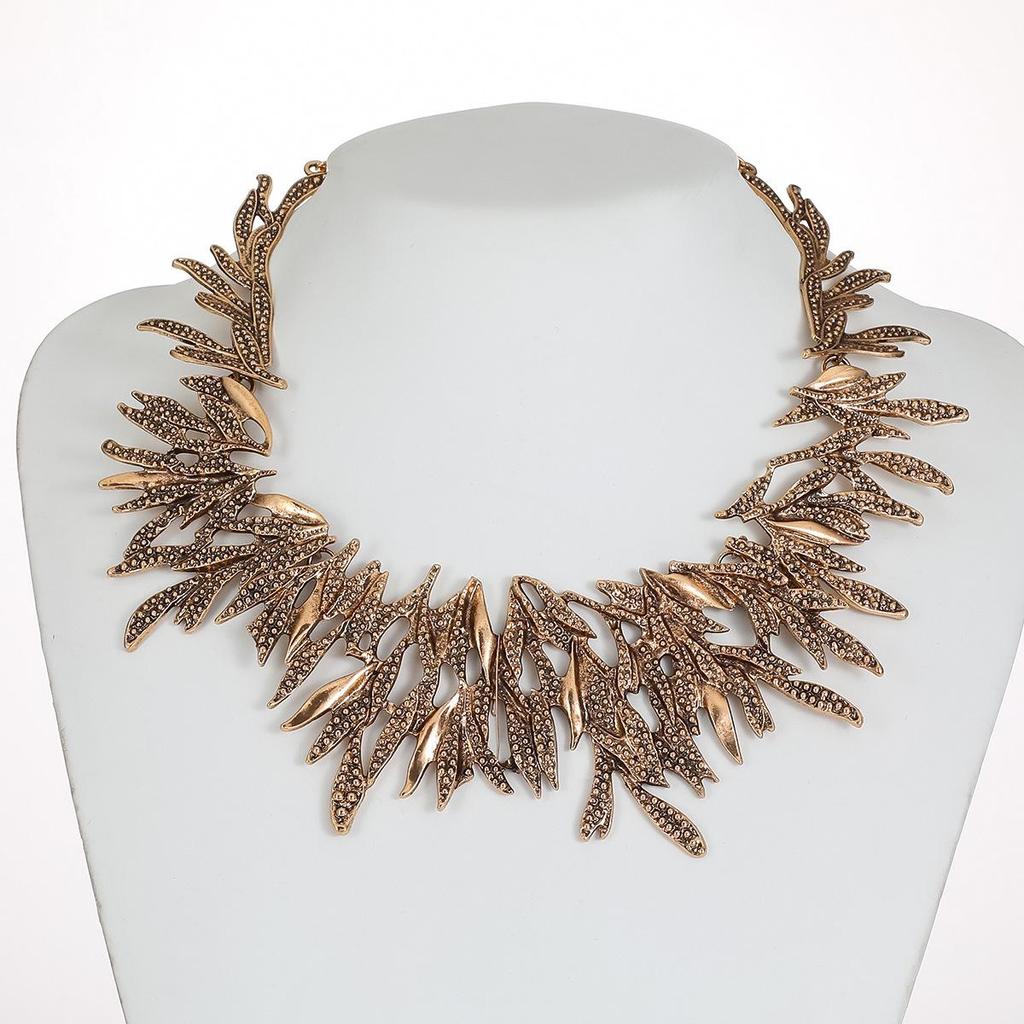 European & American Retro Design Women's Clavicle Necklace