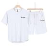 Men’s Summer Short-sleeved Crew-neck T-shirt and Breathable, Lightweight Five-pocket Trousers – a Two-piece Set