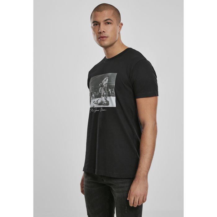 T-shirt Mister Tee going down