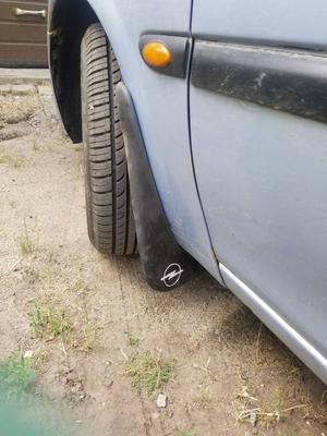 Premium-Schutzbleche vorne (1995-1999, 2 Stück) für Opel Vectra B