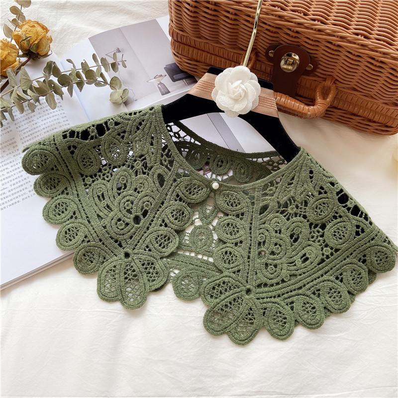 Vintage Shawl O-Neck Doll Fake Collar Shirt Women Hollow Crochet Lace False Collar Detachable Woman Half Shirt Faux  Col