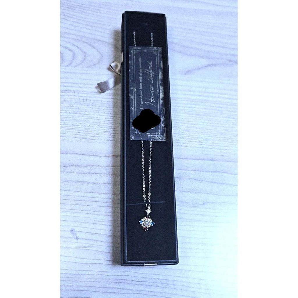 Used Akuneko Howless Necklace
