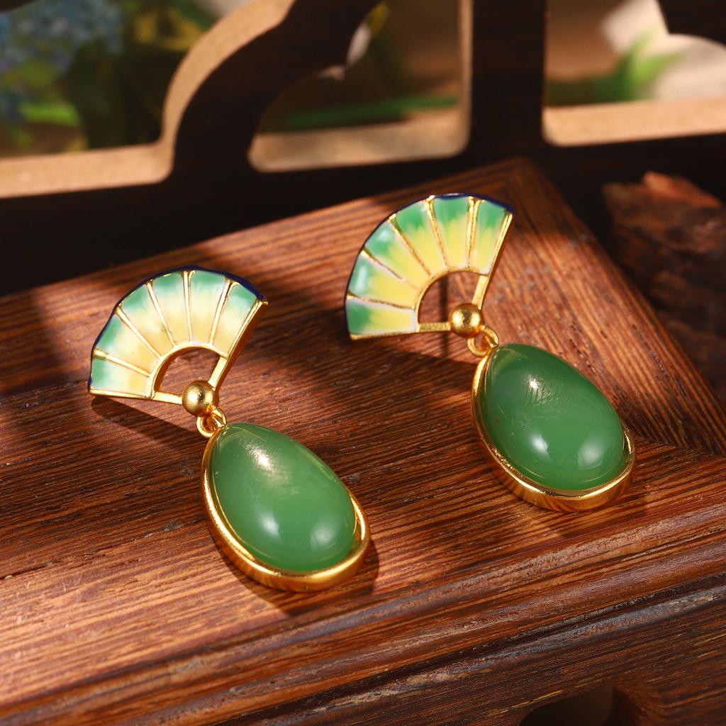 Antique new Chinese style flower fringed pearl earrings Hanfu accessories earrings imitation Hetian jade green agate temperament ear hook