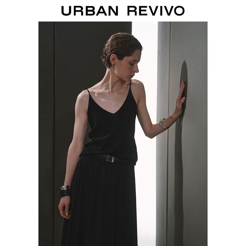 UR Urban Series Women s V-Neck Knit Top M