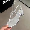 Fashion Cute Heart Rhinestone Decoration Clip Toe Sandals Women Summer Fashion Wedge Chunk Square Heel Flat Sandals for Girls Beach Shoe