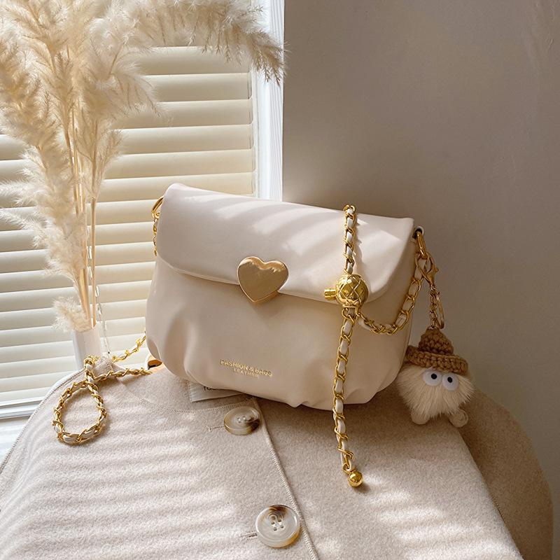 

Цепочка облачная сумка новая нишевая оригинальный дизайн облачная сумка универсальная наплечная сумка-мессенджер цепочка женская сумка No specification