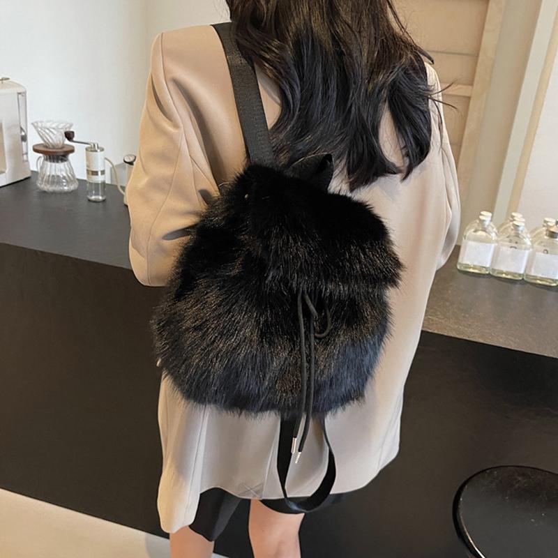 Plush Backpack Women Small Cute Drawstring Fluffy Bag Solid Color Soft Knapsack Winter Warm Faux Fur Shoulder Backpack KTB