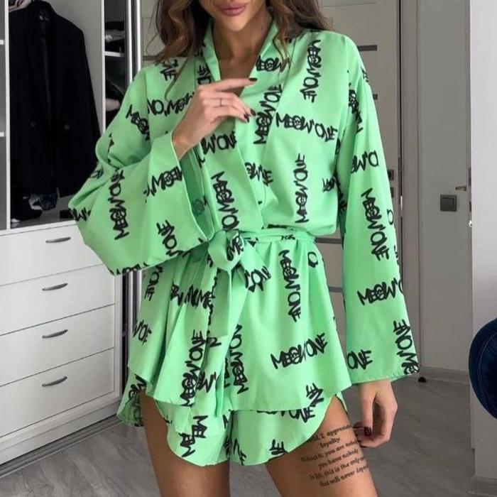 2024 Women's Loose Long-Sleeve Print Pajamas & High-Waisted Shorts Set