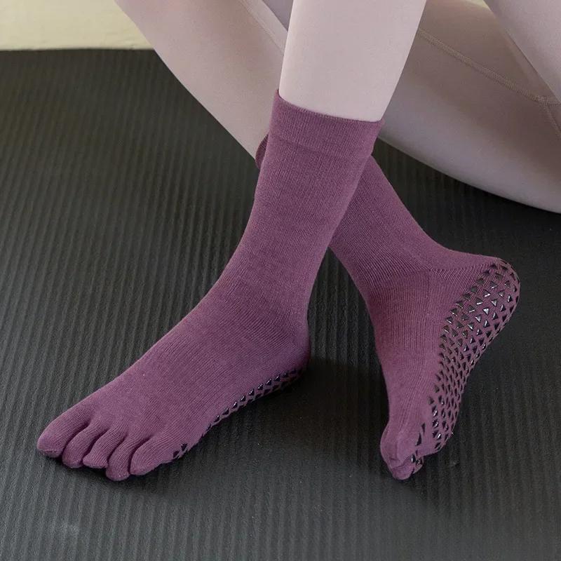 Five Finger Split Toe Yoga Socks Women Professional Pilates Socks Cotton Anti Slip Mid Tube Indoor Dance Fitness Sports Socks