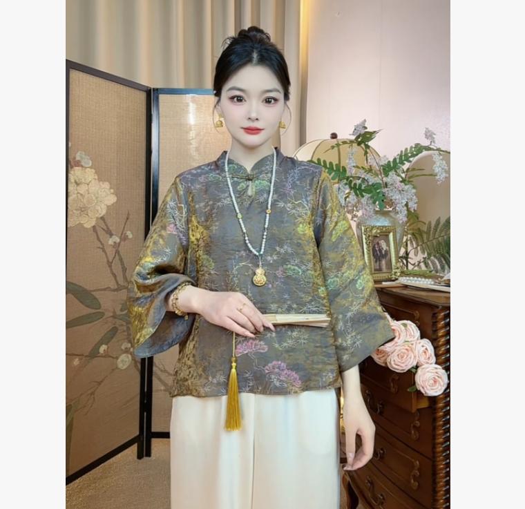 Retro new Chinese small dark pattern jacquard shirt feminine versatile top