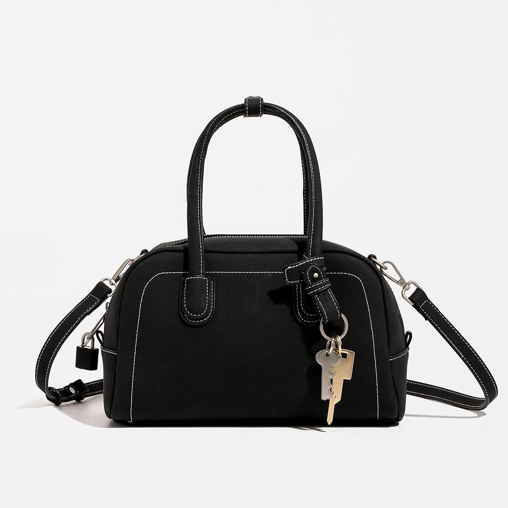 French Niche Retro Underarm Bag for Women New Autumn Shoulder Bag Matte Sense Commuter Boston Pillow Bag