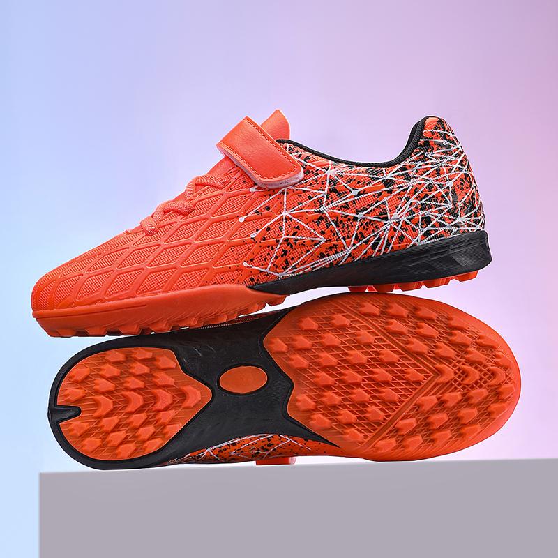 New Men Kids Soccer Shoes Ultralight Football Boots Grass Boys Cleats Non-Slip Match Professional Training Shoes Drop Shipping