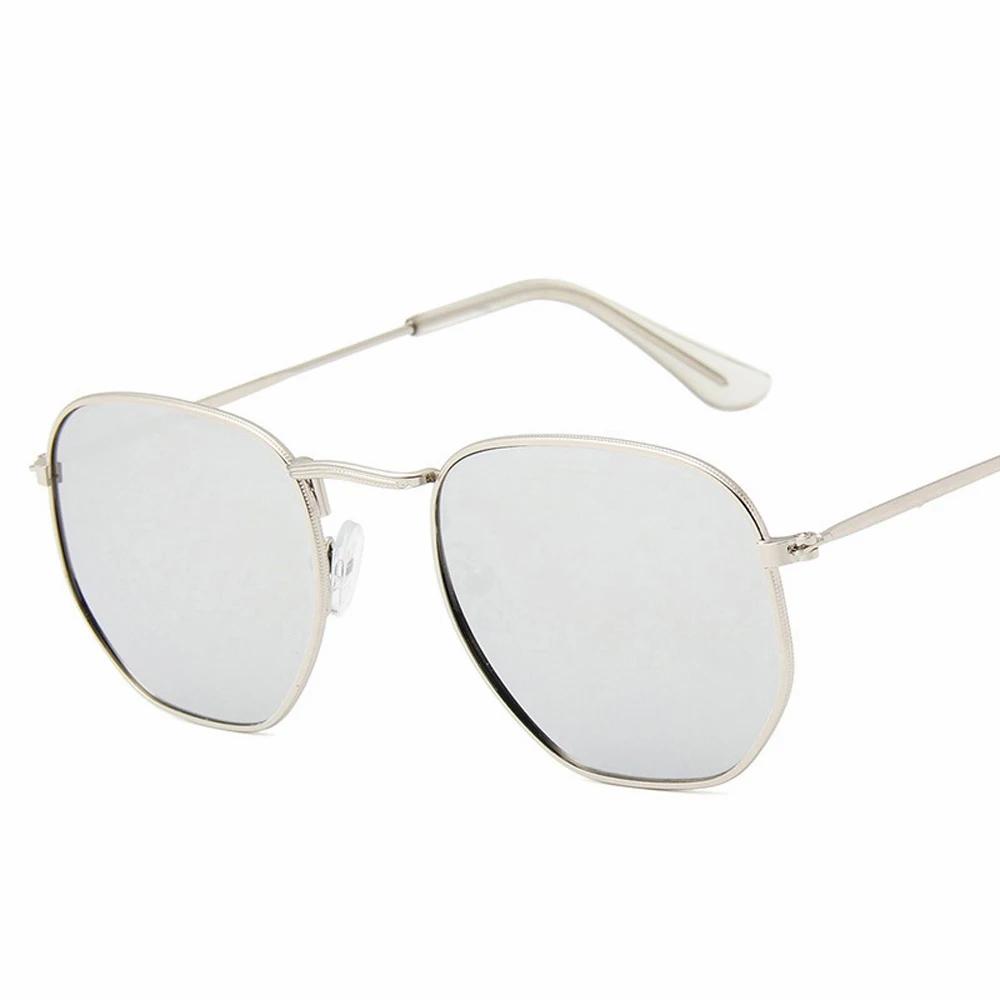 Lunettes de soleil pour femmes classiques vintage en métal Designer Lunettes de conduite Lunettes pour femmes Masculino