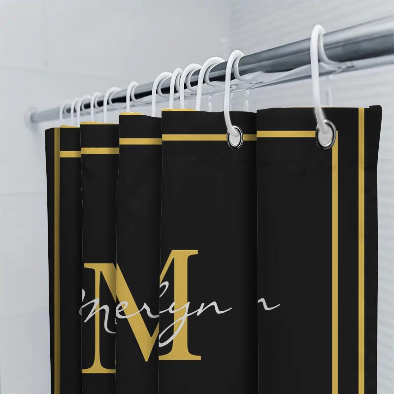Czarno-złota personalizowana zasłona prysznicowa z monogramem z inicjałów imienia, konfigurowalna do wystroju łazienki, luksusowy element wystroju domu