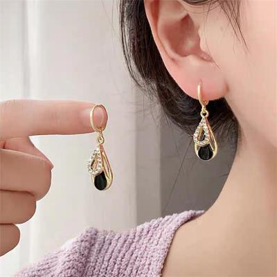New Rhinestone Water Droplet Black Hollow Earrings For Woman Fashion Korean Jewelry Temperament Girl's Daily Wear Earrings