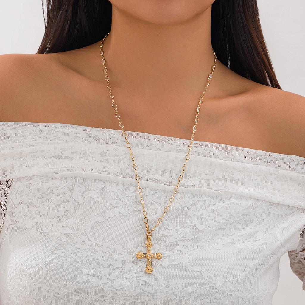 Cross Pendant Necklaces for Women Zinc Alloy Colorful Rhinestones Necklaces Gold Silver Colors Long Choker Trendy Party Jewelry