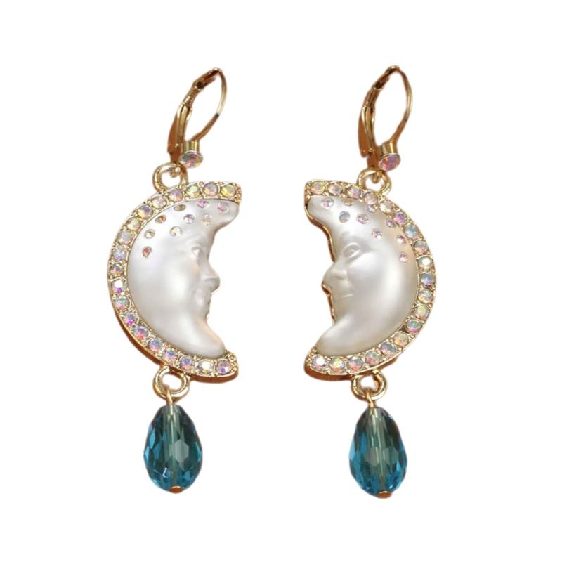 

Fashion Pearls Jewelry Set Necklace And Earrings Ideal For Enhancing Wardrobe With Retro Styles