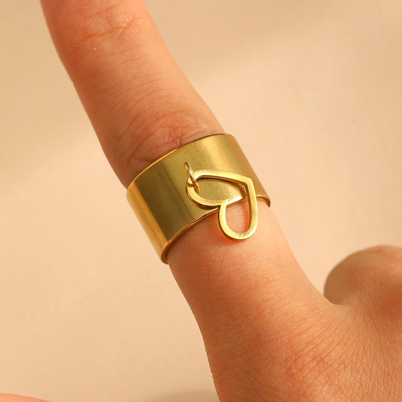 French Retro Stainless Steel Heart-Shaped Hollow Pendant Ring for Women Fashion Metal Five Pointed Star Chic Finger Ring Jewelry