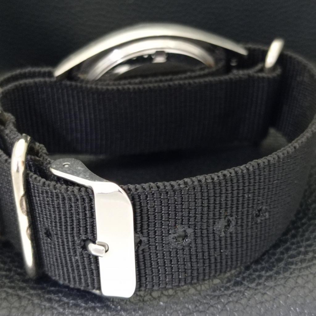 JAPAN VINTAGE SEIKO 5 AUTOMATIC 7S26A MENS GOLDEN COLOR DIAL WATCH a701580-5 R206b-a701580