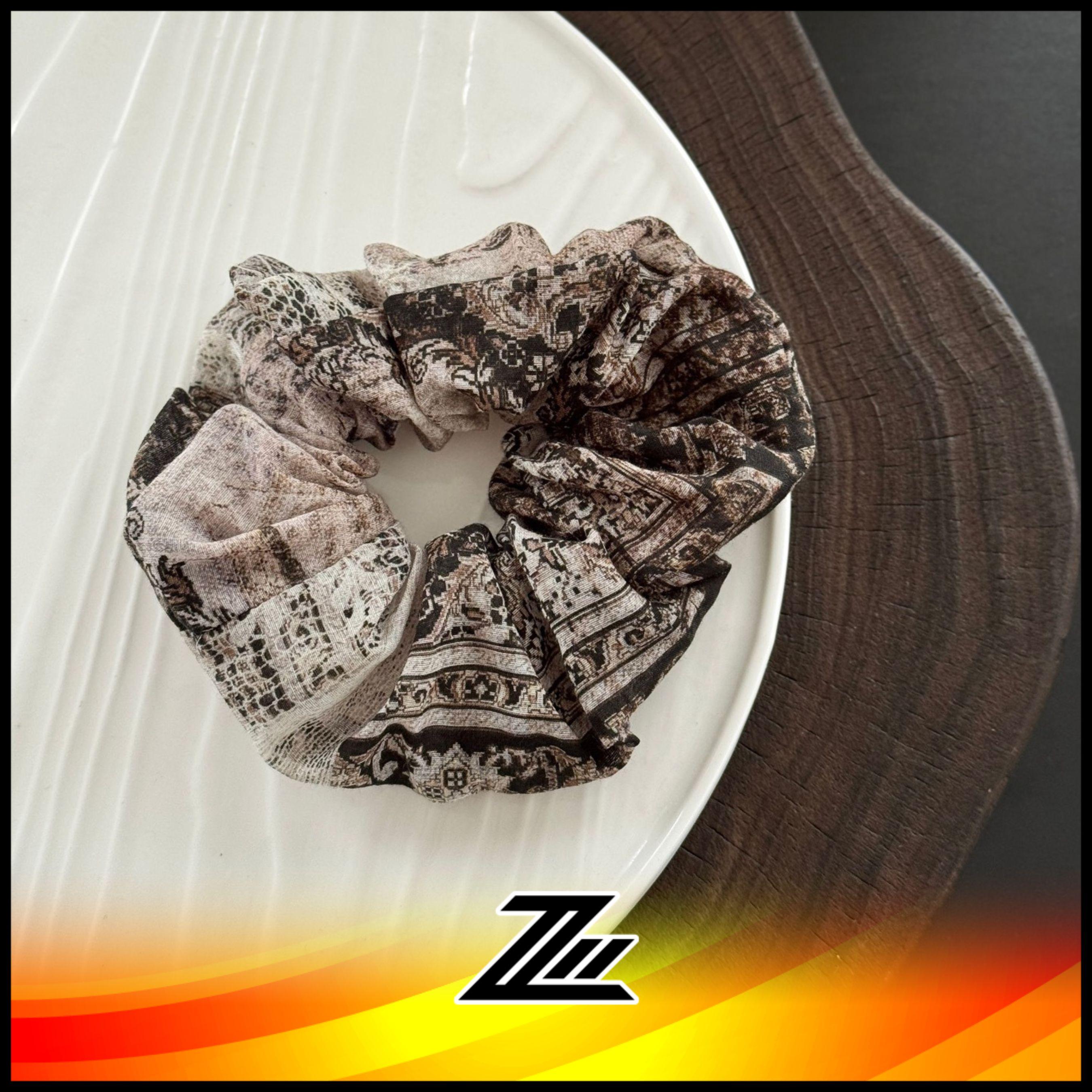 

Арома Де Тинта Японская Авторская Резинка-Скранчи Лимитированная Серия Ручная Работа Дизайн 15см от zilleon 2887