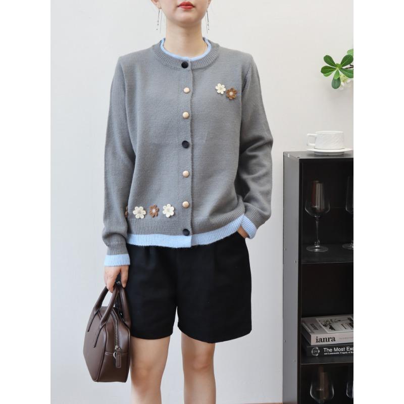 

Женский вязаный кардиган с объемными цветами, с круглым вырезом, на осень и зиму, новый, свободного кроя, универсальный, с цветными блоками, куртка-свитер one size fits all темно-серого