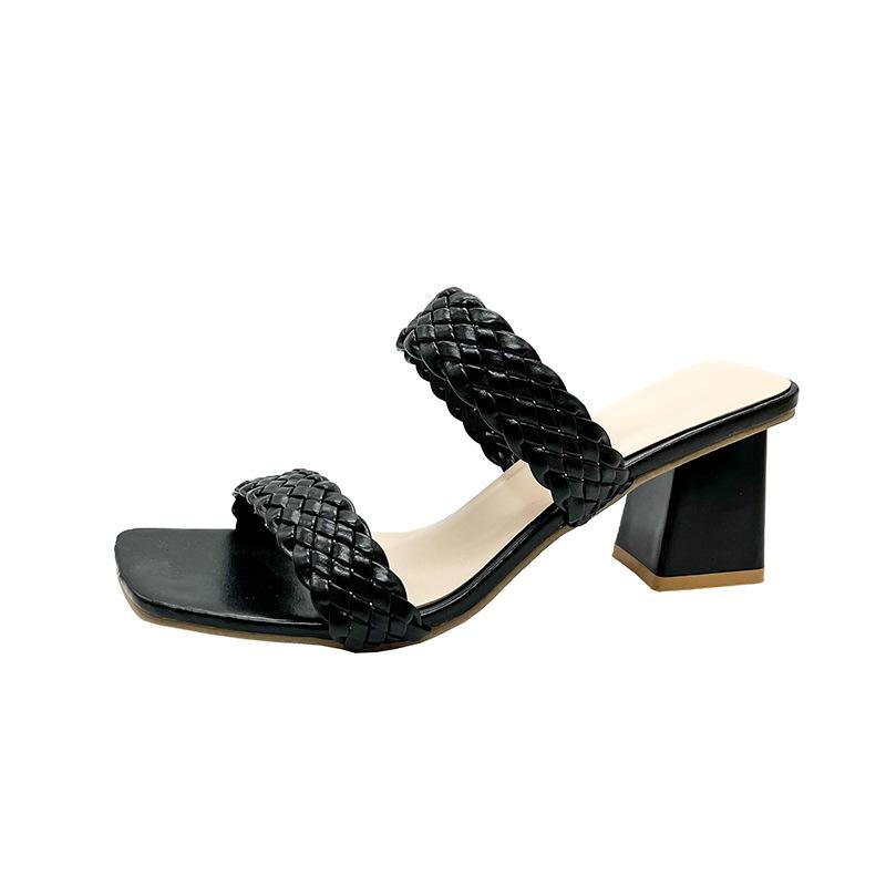 New Summer Woven Outer Wear Versatile Roman Slippers Outer Wear Thick Heel Open Toe Word with Fashion Cool Slippers