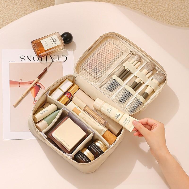 T400 Large Capacity Makeup Bag With Multiple Compartments For Travel And Cosmetic Storage