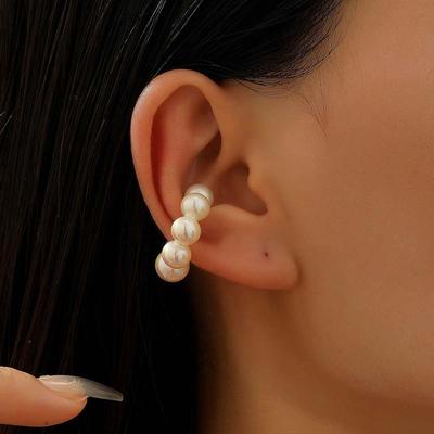 Retro Perlmutt Weiß Gestreifter Ohrclip für Damen Mode Geometrisch C-förmig Harz Ohne Piercing Knorpel Ohr Manschette Schmuck Geschenke