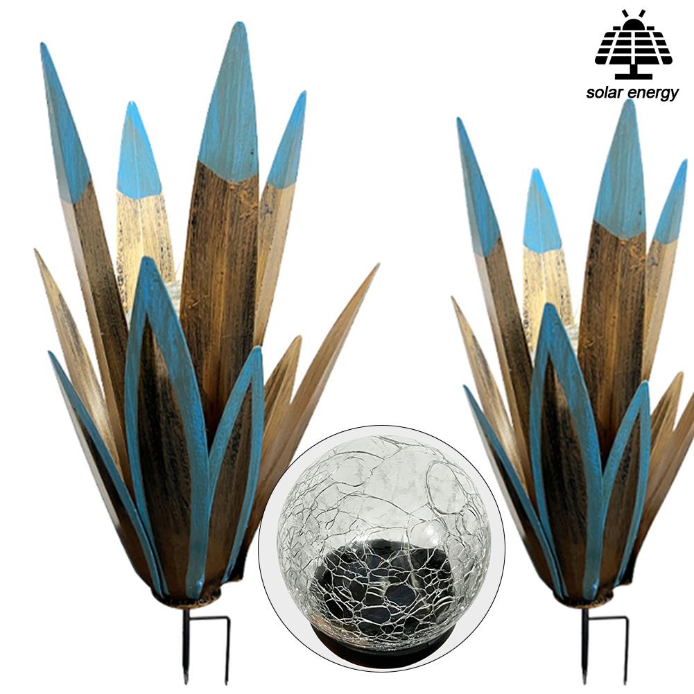 2Pcs Hand Painted Metal Agave Garden Ornaments Multi-Color LED Solar Light Blue Aloe Lawn Stakes Country Tequila Garden Ornament
