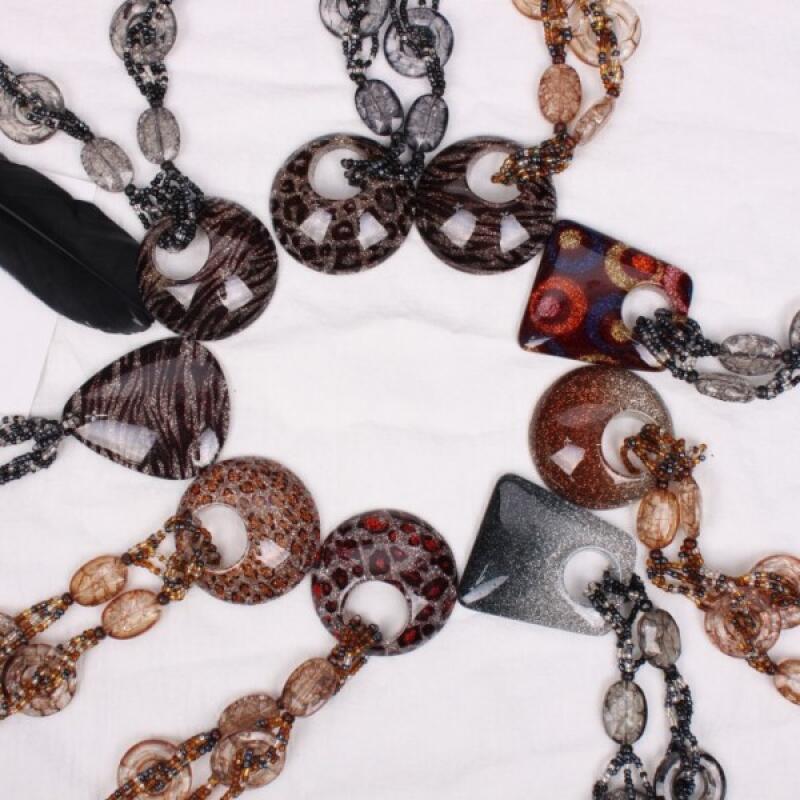 Ethnic necklace accessories coordination fashion necklace accessories