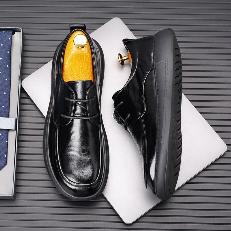 New Top Layer Cowhide Men's Casual Shoes with Thick Leather Sole and Wide Feet Fashionable and Trendy Single Shoes for Men One-piece Dropshipping