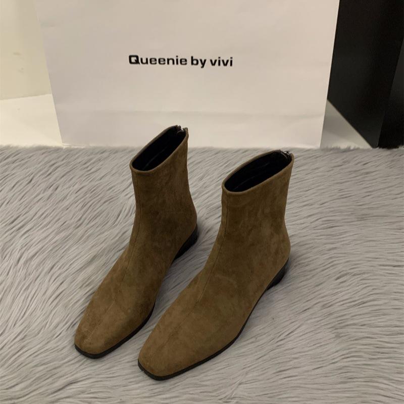 Premium Sense Retro Foreign Style Small Short Boots Women's 2025 Autumn Single Boots Thick Heel Thin Boots French Suede Small Ankle Boots