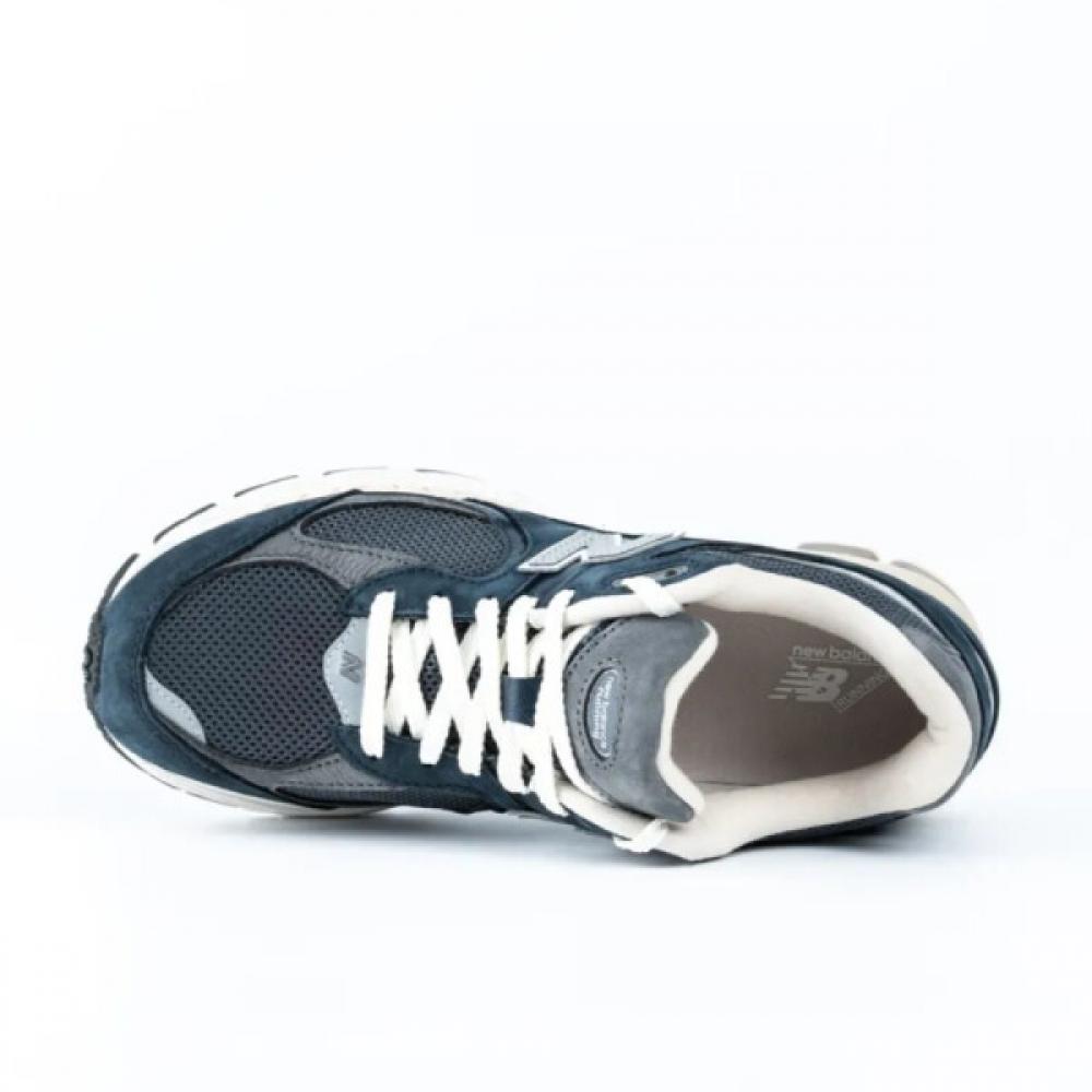 New Balance 2002r Premium Vintage Navy Gray