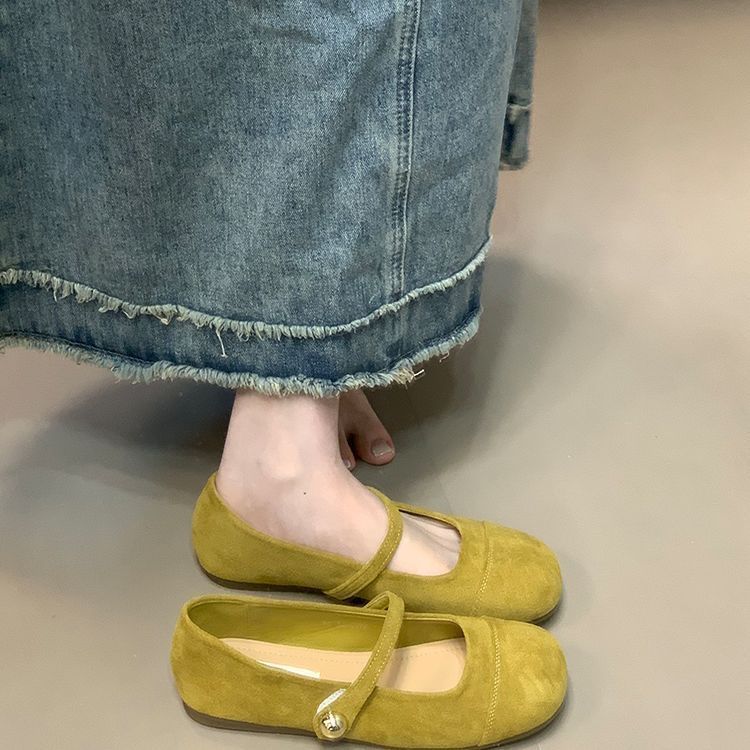 

Gentle fairy wind Mary Jane shoes spring and autumn 2025 French temperament suede word with flat shoes women 40 жовтий