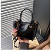 High-end White Small Bag Women's New Spring and Summer Versatile Textured Messenger Bag Super Fire Portable Bucket Bag