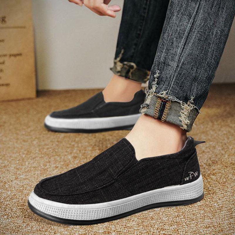 Fashion 2025 New Summer Breathable and Light One-pedal Lazy Cloth Shoes Men's Foot Cover Fashion Soft-soled Casual Shoes