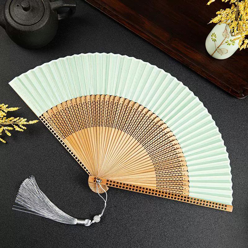 Folding Fan with Narrow Edges In Ancient Style, New Chinese Style Portable Summer Hollow-Out Fan for Women, Suitable for Hanfu and Dance