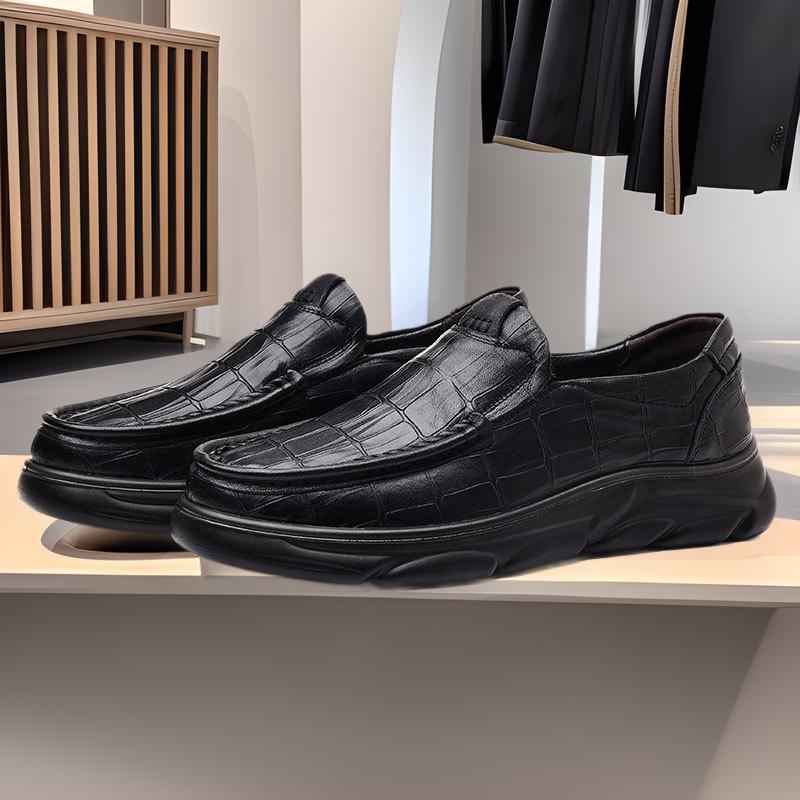 Sale First-layer Cowhide Men's Leather Shoes One-pedal Business Casual Men's Shoes Genuine Leather Soft-sided Non-slip Dad Shoes