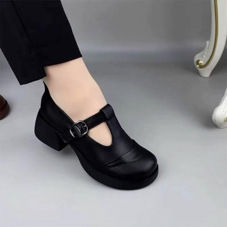 

British style platform small leather shoes women s 2025 autumn new light mouth single shoes thick heel comfortable round head soft sole mother shoes 35 чорний