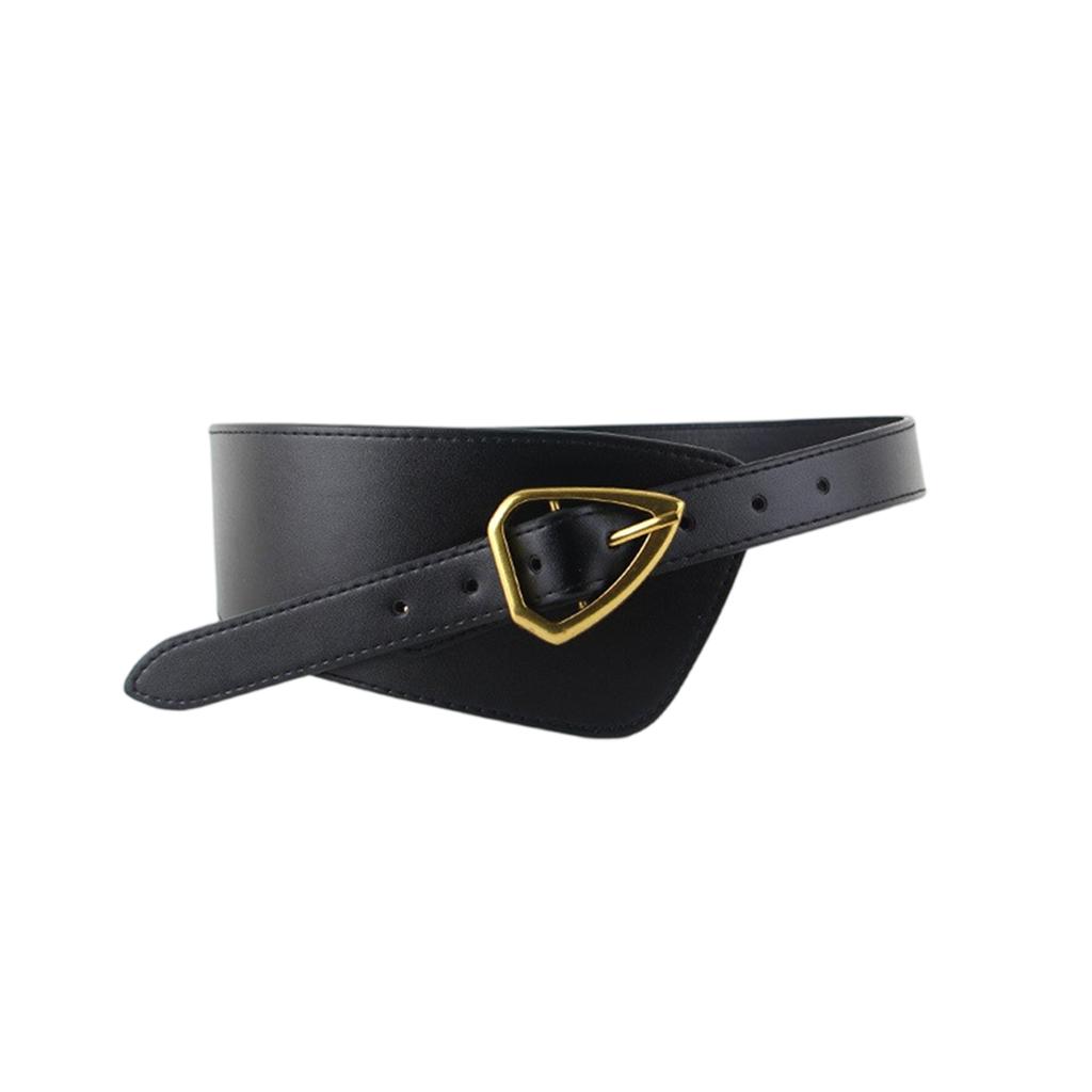 The Wide Belt Of The Woman Is Decorated With A Suit Jacket And Jacket Accessories In Black Color, Which Is Fashionable And Versatile.