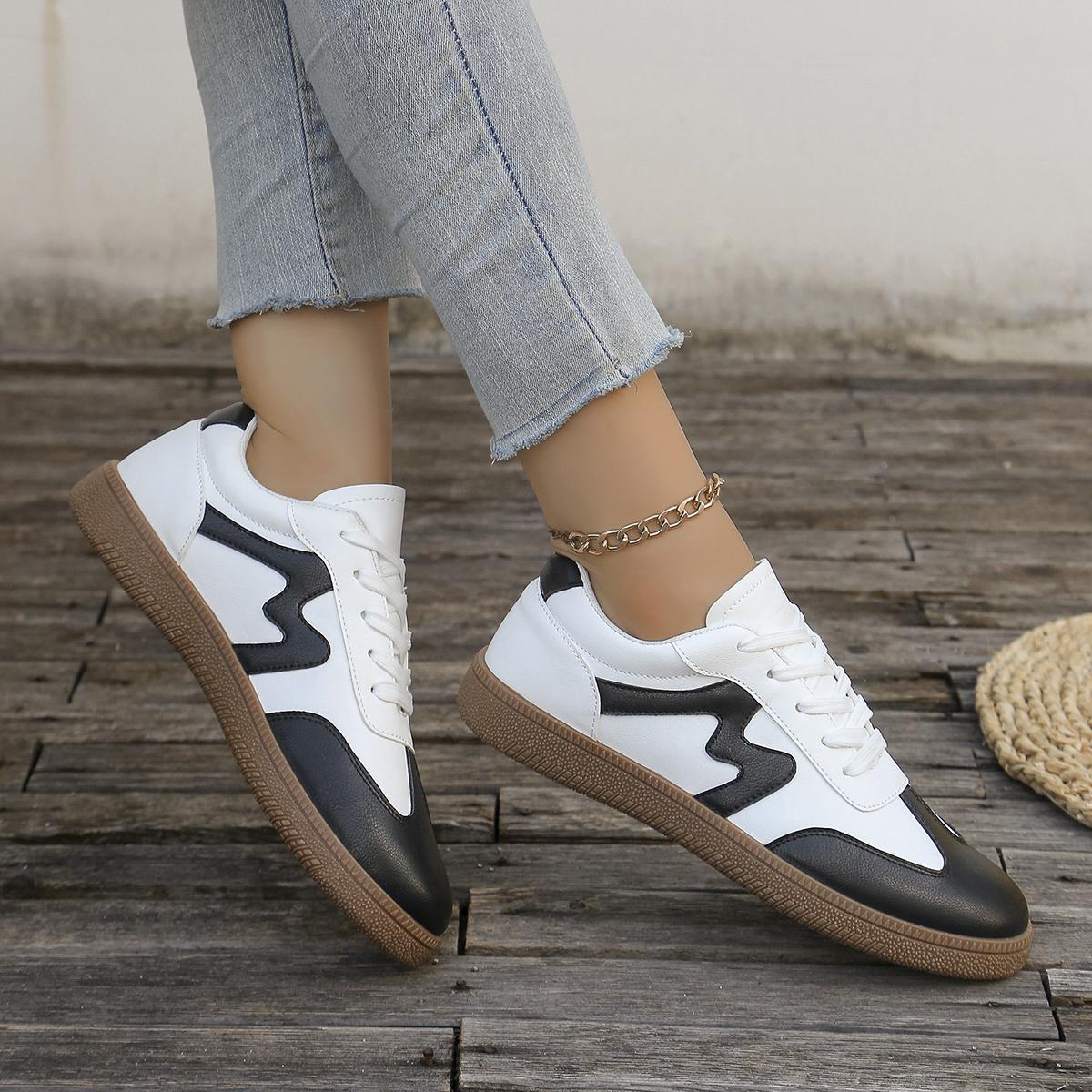 

Ladies classic black fashionable sports shoes, comfortable all season low cut lace up shoes, ladies casual shoes 36