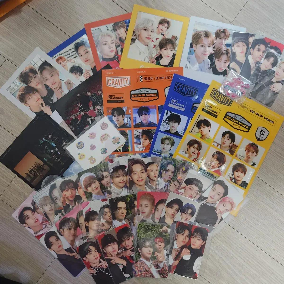 

Коллекция официальных товаров Cravity