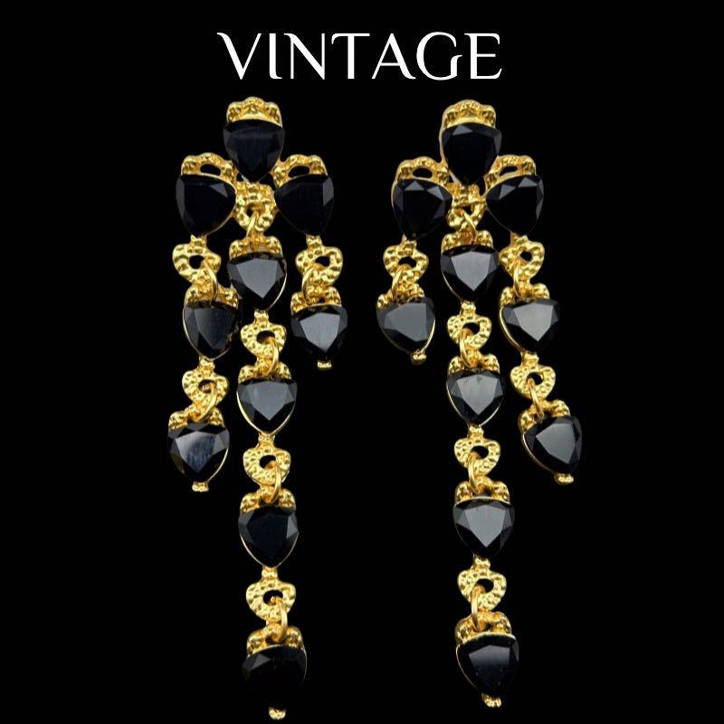 

Vintage Heavy Industry Shoulder Sweep Earrings With Black Triangle Inlaid K9 Handmade Glass Style Earclip