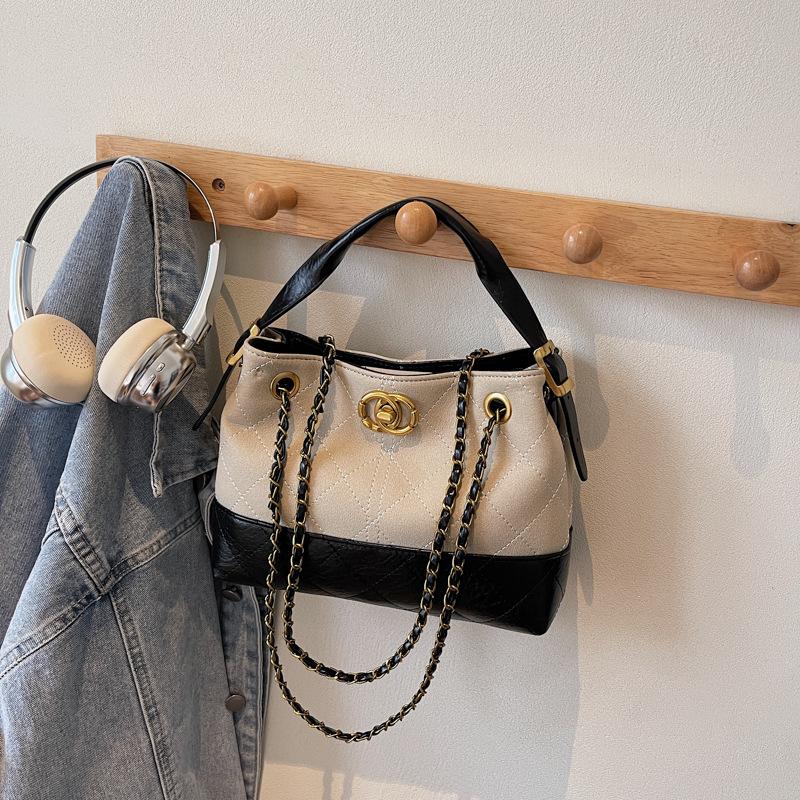 Bolsa de mão de alto valor para mulheres, outono, nova, moderna, com corrente de diamantes, bolsa de ombro, bolsa tote de grande capacidade para mulheres