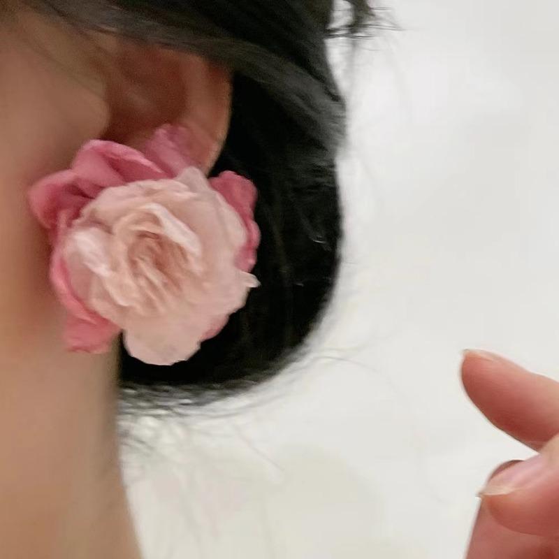 Sweet Retro Pink Chiffon Flower Stud Earrings For Women Elegant Vacation Jewelry