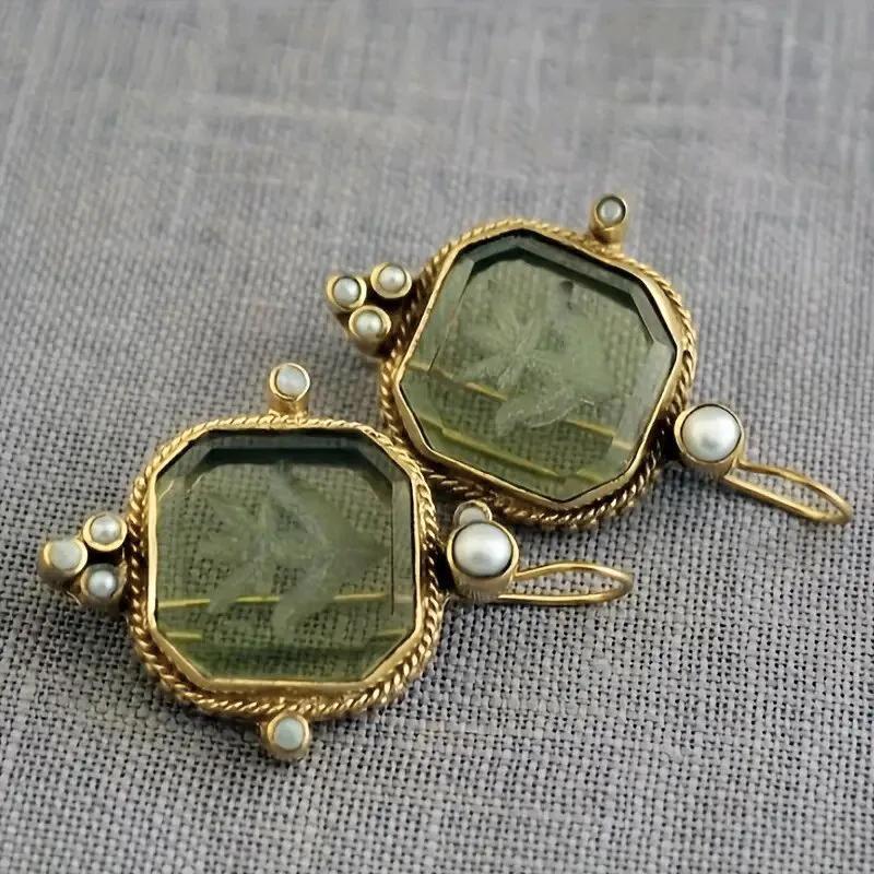 2026 New High End Women s New Chinese Style Earrings, Pearl Retro Artistic Zircon, Acrylic Small Qing New Zircon, Headwear